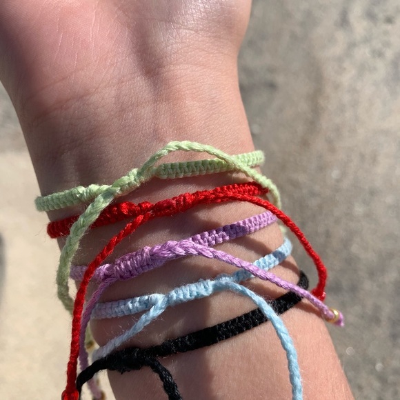 Handmade Glass Evil Eye Adjustable Bracelet 🧿 - Picture 4 of 13